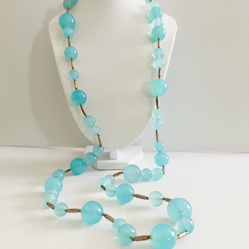 David Yurman Popcorn Cable Station
Aqua Chalcedony Necklace